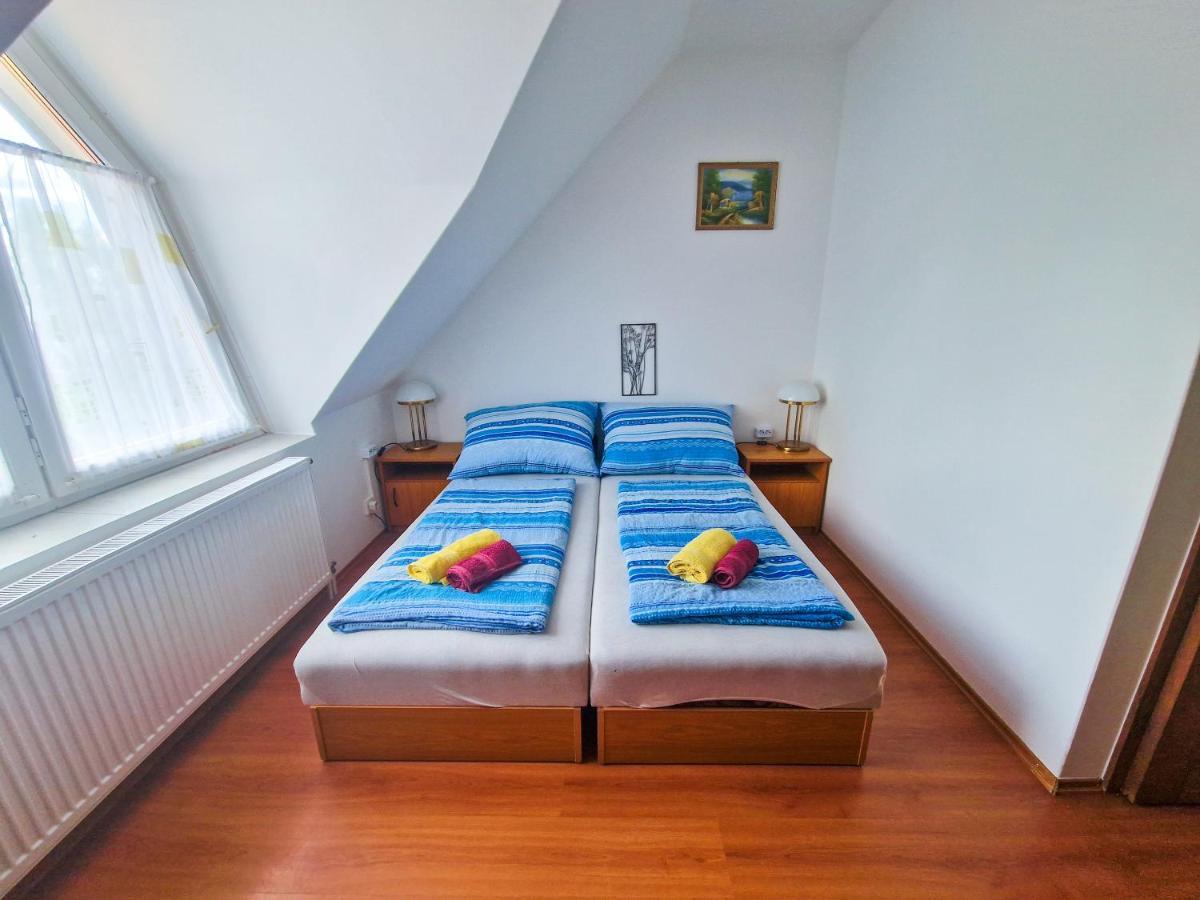 Weinberger Vendeghaz Hotel Zamárdi Екстериор снимка