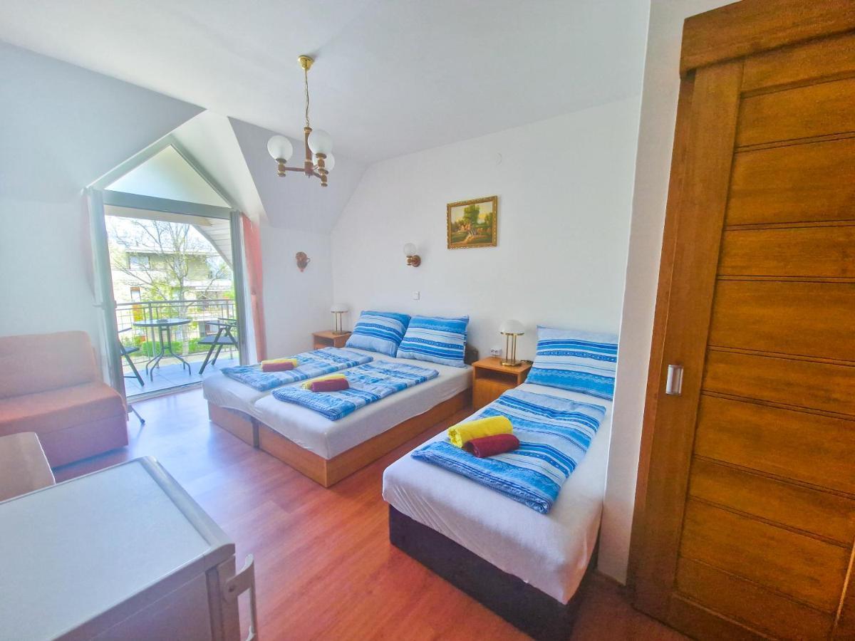 Weinberger Vendeghaz Hotel Zamárdi Екстериор снимка