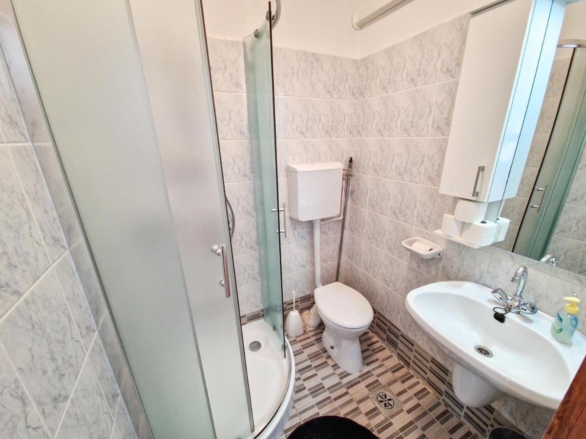 Weinberger Vendeghaz Hotel Zamárdi Екстериор снимка