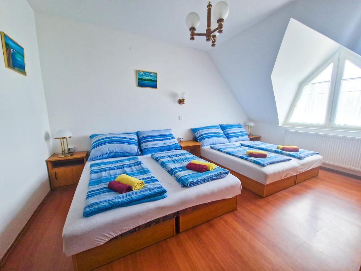 Weinberger Vendeghaz Hotel Zamárdi Екстериор снимка