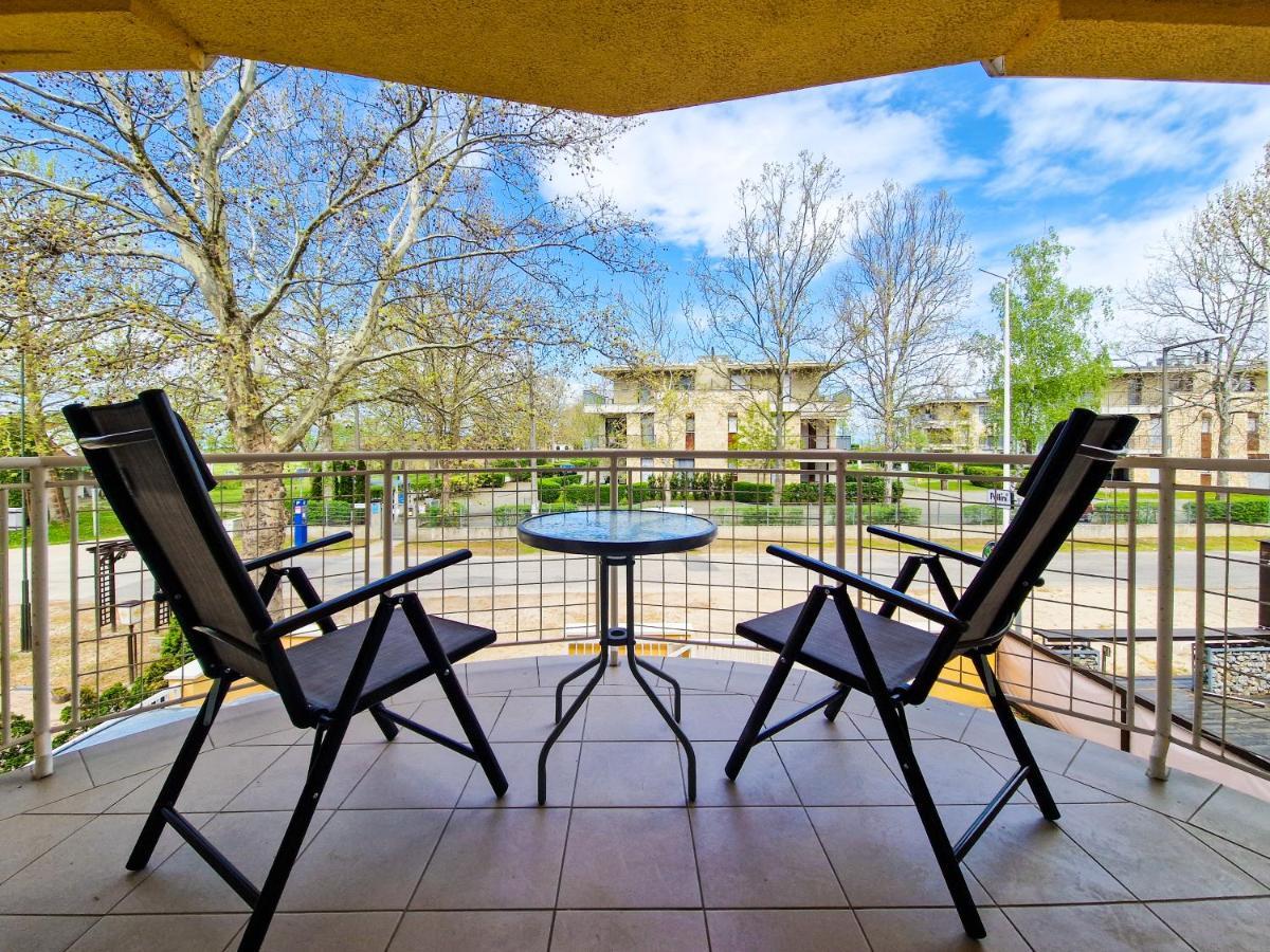 Weinberger Vendeghaz Hotel Zamárdi Екстериор снимка