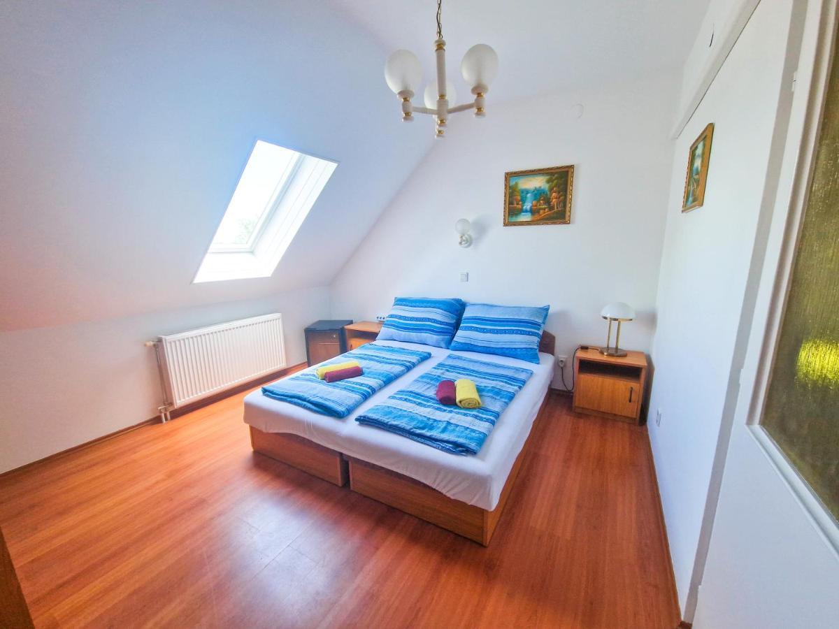 Weinberger Vendeghaz Hotel Zamárdi Екстериор снимка
