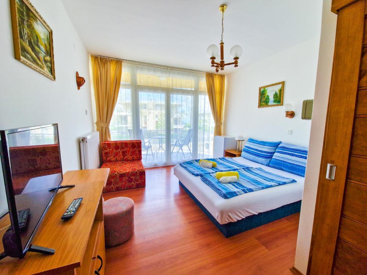 Weinberger Vendeghaz Hotel Zamárdi Екстериор снимка