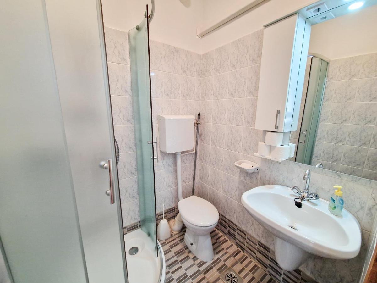 Weinberger Vendeghaz Hotel Zamárdi Екстериор снимка