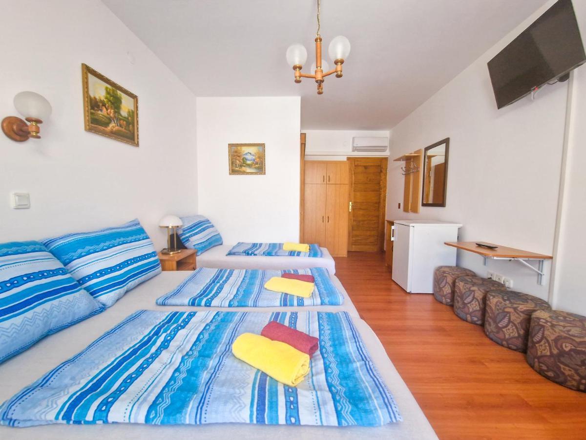 Weinberger Vendeghaz Hotel Zamárdi Екстериор снимка
