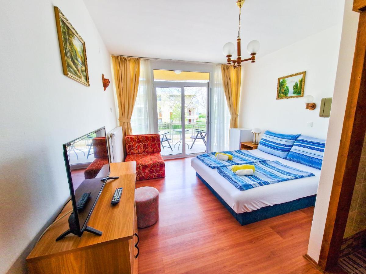 Weinberger Vendeghaz Hotel Zamárdi Екстериор снимка