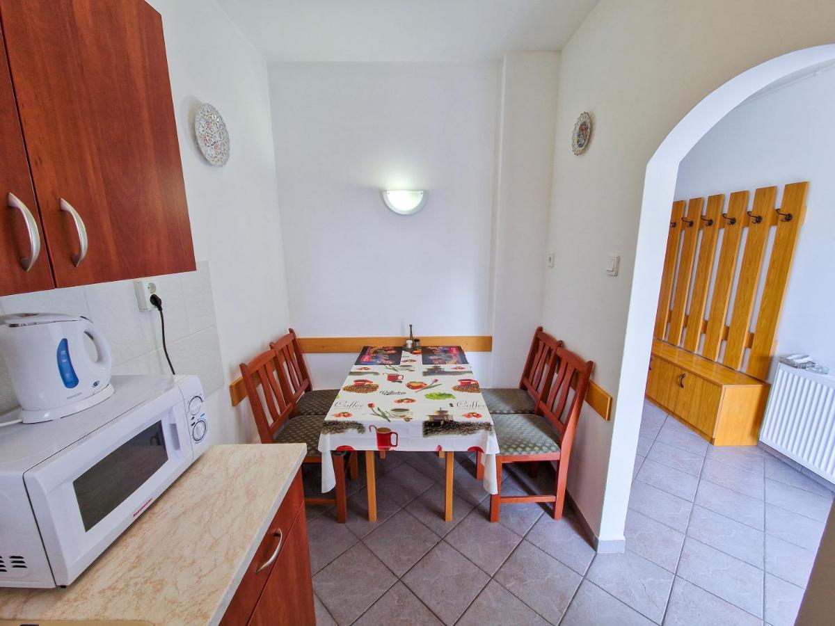 Weinberger Vendeghaz Hotel Zamárdi Екстериор снимка