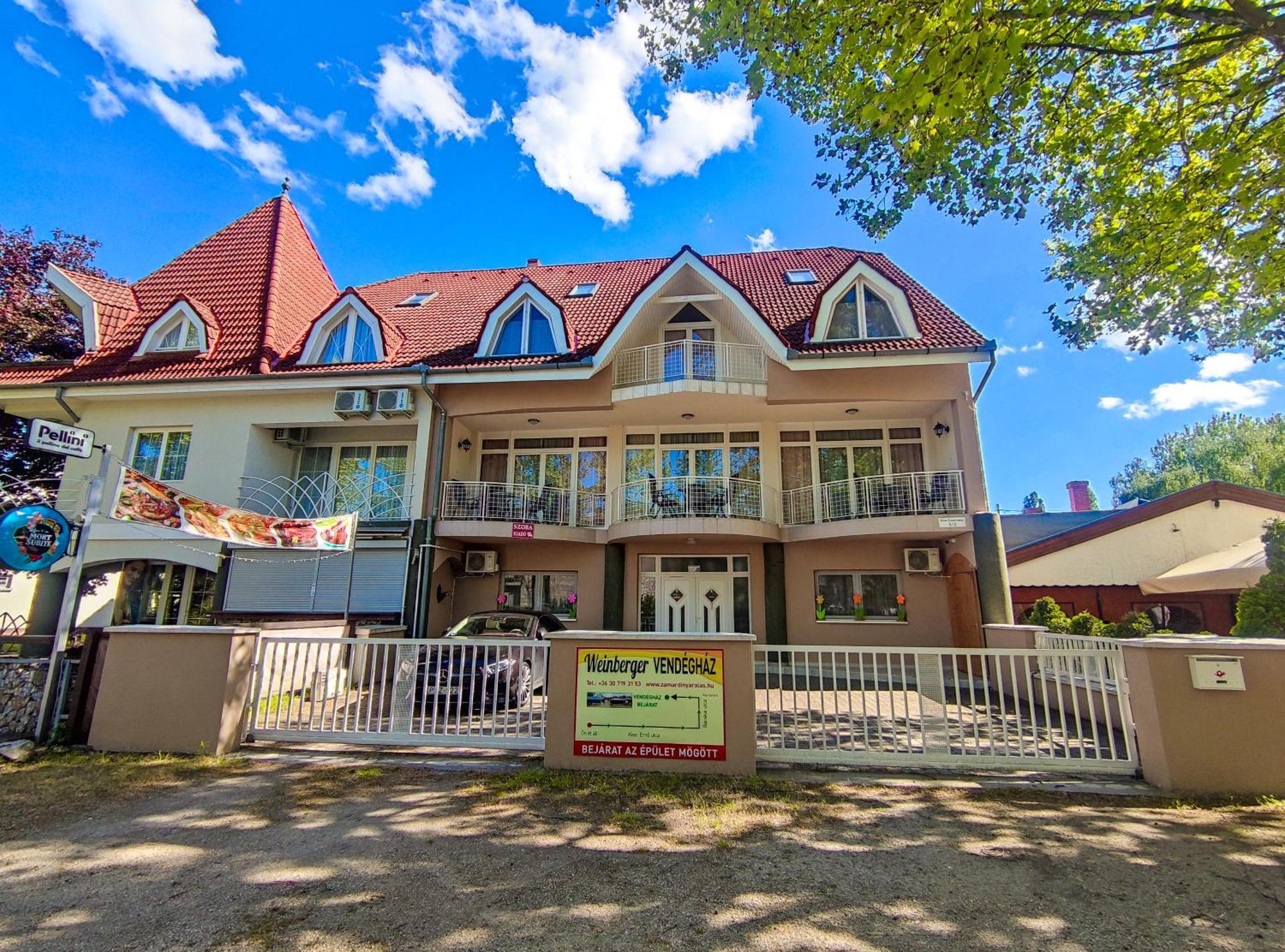 Weinberger Vendeghaz Hotel Zamárdi Екстериор снимка