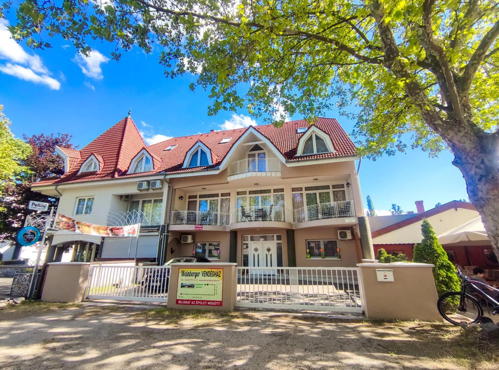 Weinberger Vendeghaz Hotel Zamárdi Екстериор снимка